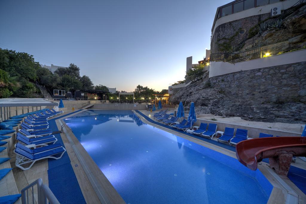 Crystal Hotel Bodrum Gümüşlük Exterior foto