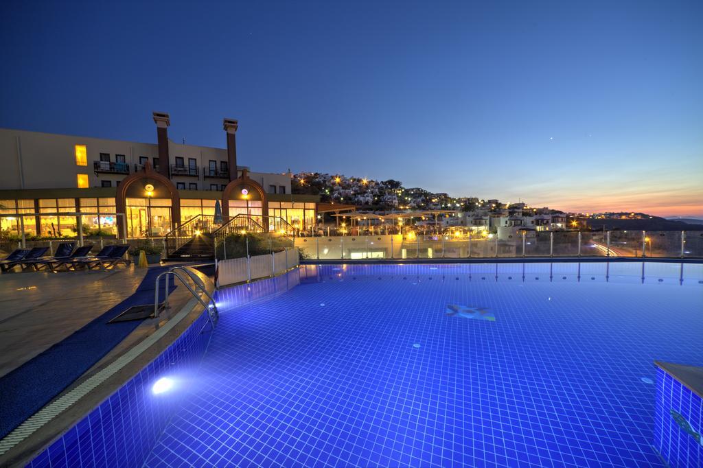 Crystal Hotel Bodrum Gümüşlük Exterior foto